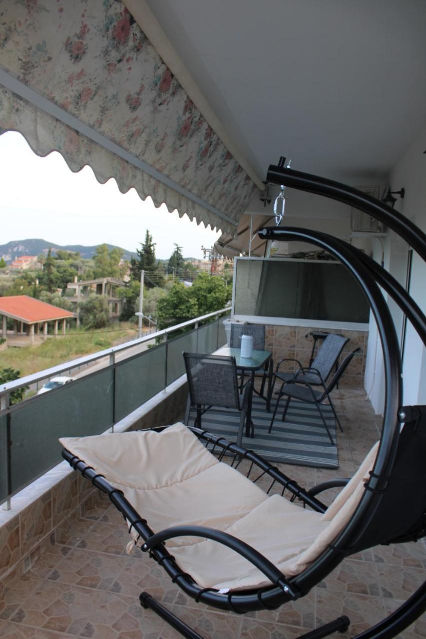 Riviera Penthouse Apartment Palaiontsiflikion Luaran gambar